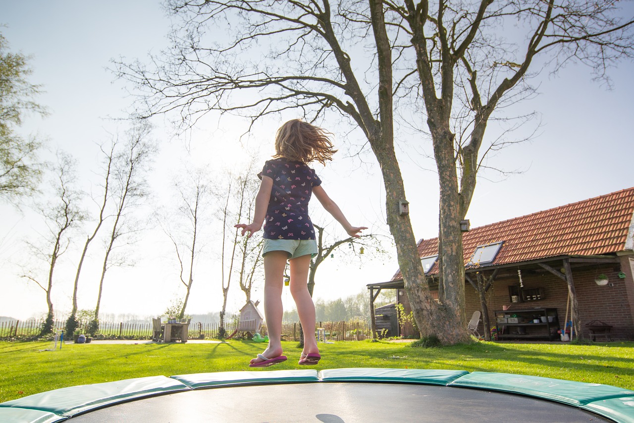 Comment choisir un trampoline pour enfant ?