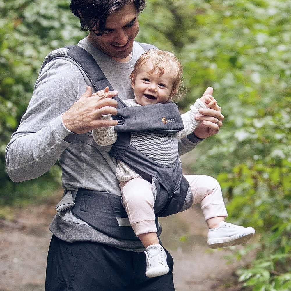 Comment choisir un porte-bébé physiologique ?